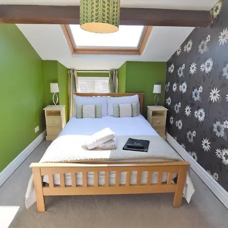 Seasons Rest Windermere