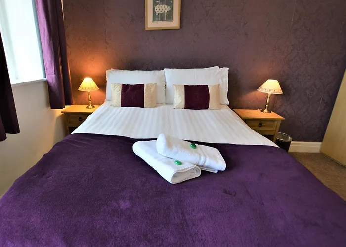 Seasons Rest 3* Windermere