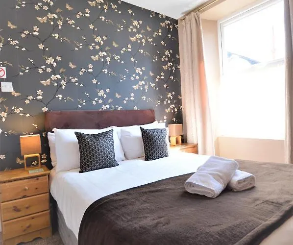 Seasons Rest 3* Windermere