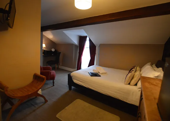 Seasons Rest 3* Windermere